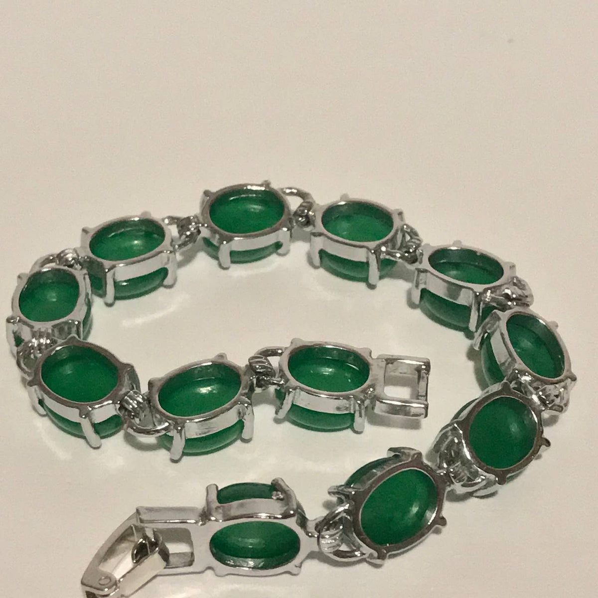 Bracelet Impérial Royale en argent, jadéite et émeraude - OkikiParis