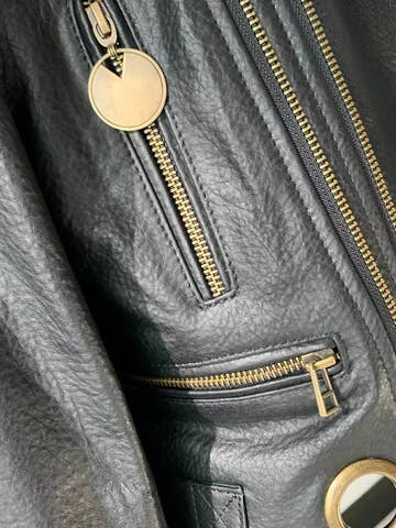 Veste Femme en Cuir d'Agneau Clouté — OkikiParis