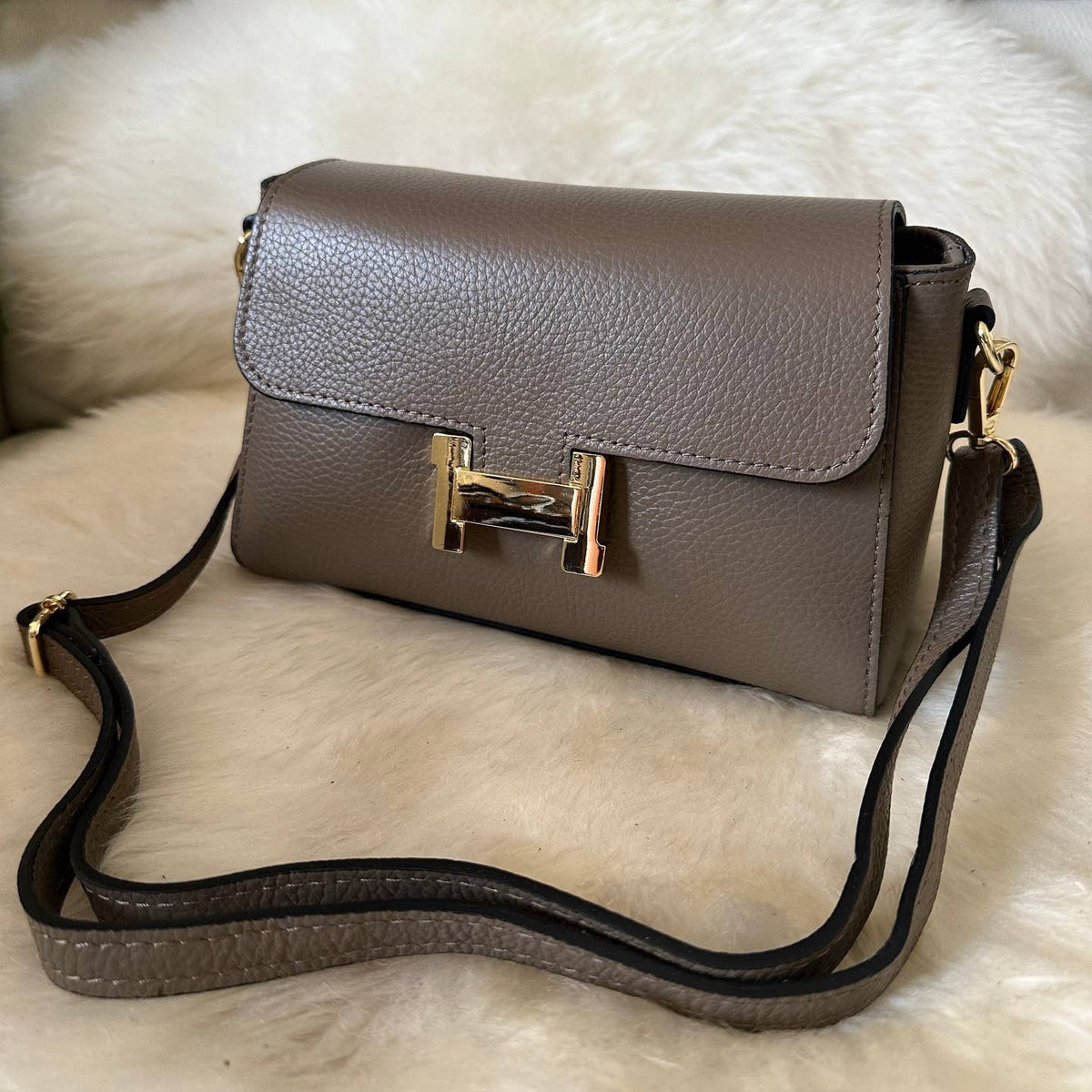 Sac bandoulière MARAIS en véritable cuir - OkikiParis