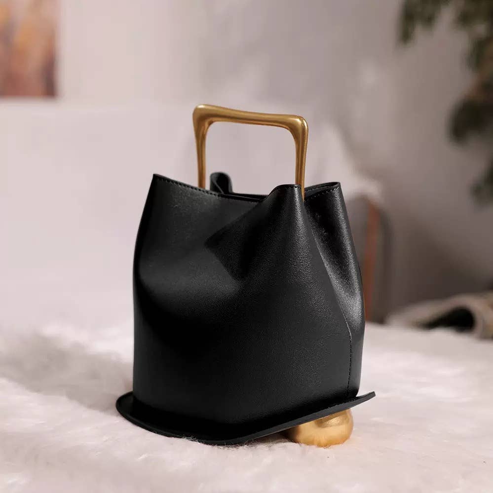 Sac en cuir avec anse métallique au design artistique géométrique - OkikiParis