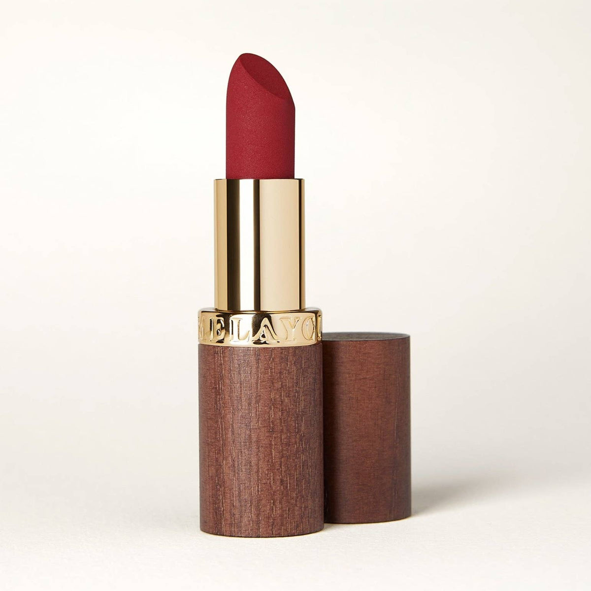 Rouge à lèvres velours soyeux et confort - I'M CONFIDENT - OkikiParis