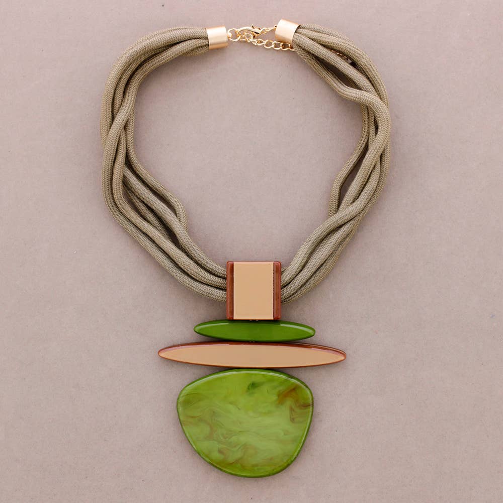Collier pendentif en résine - OkikiParis