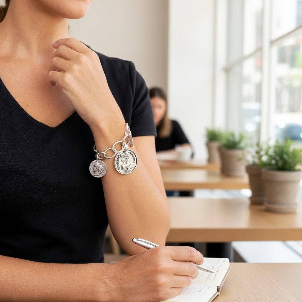 Bracelet chaîne argentée avec grandes pièces - OkikiParis