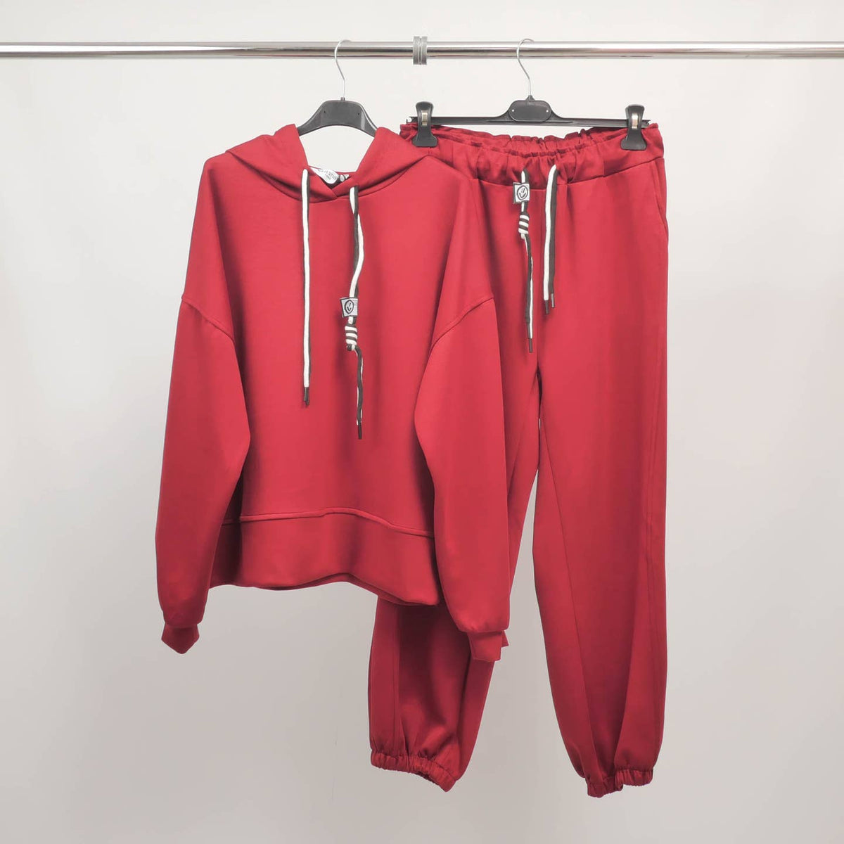 Ensemble sweat à capuche et jogging - OkikiParis