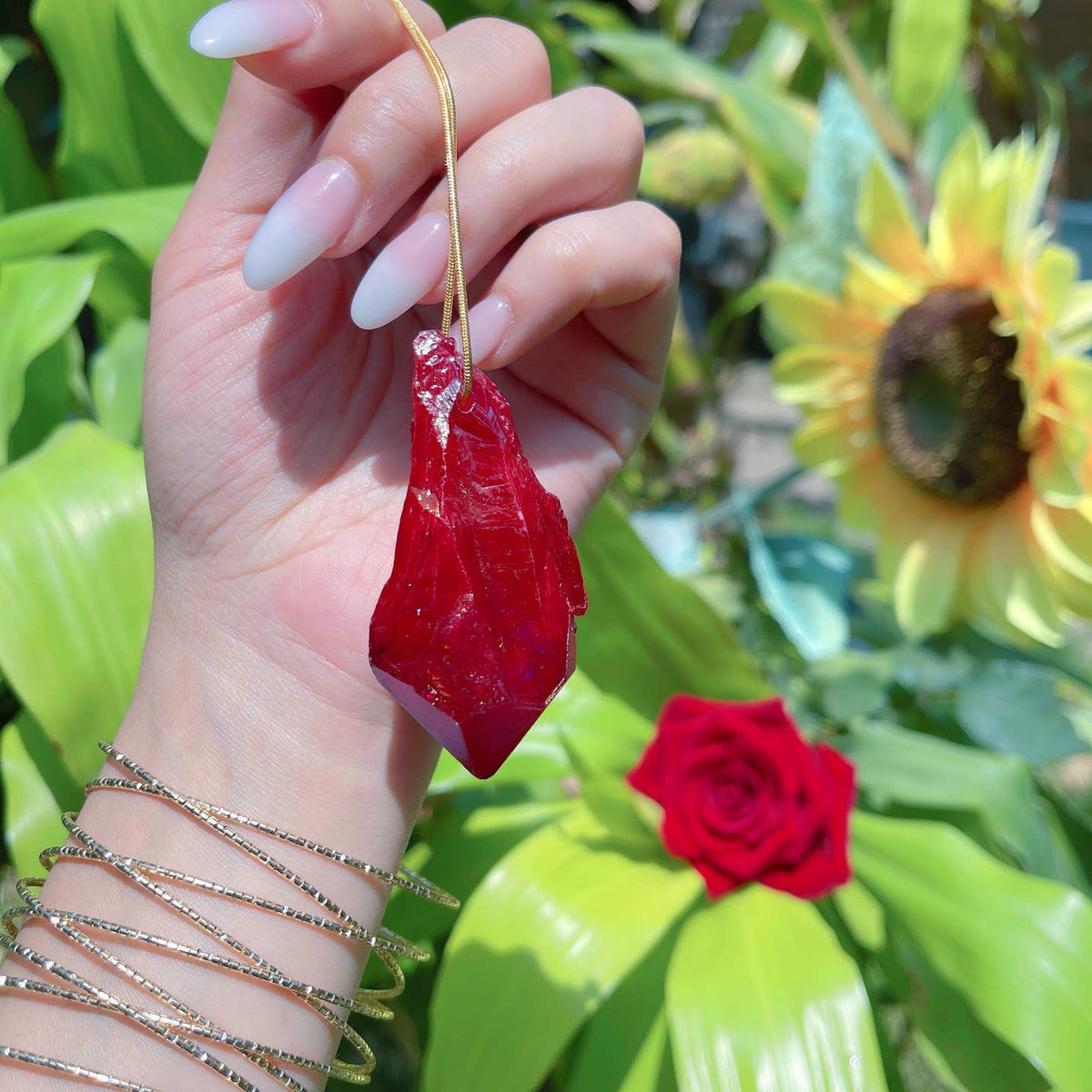 Collier en quartz saphir padparadscha de plus de 300 carats - OkikiParis