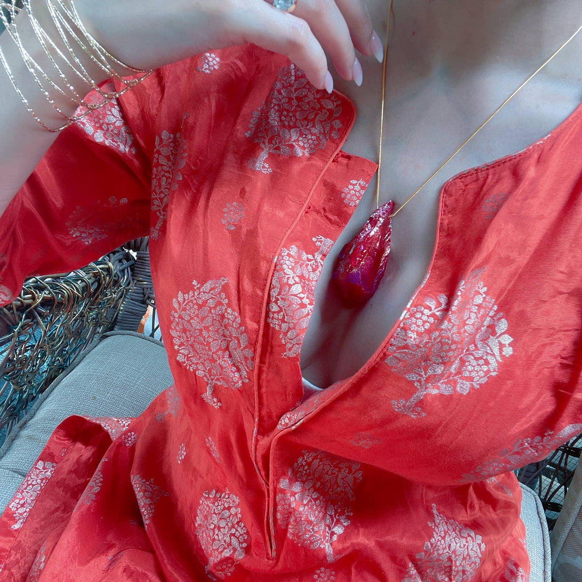Collier en quartz saphir padparadscha de plus de 300 carats - OkikiParis