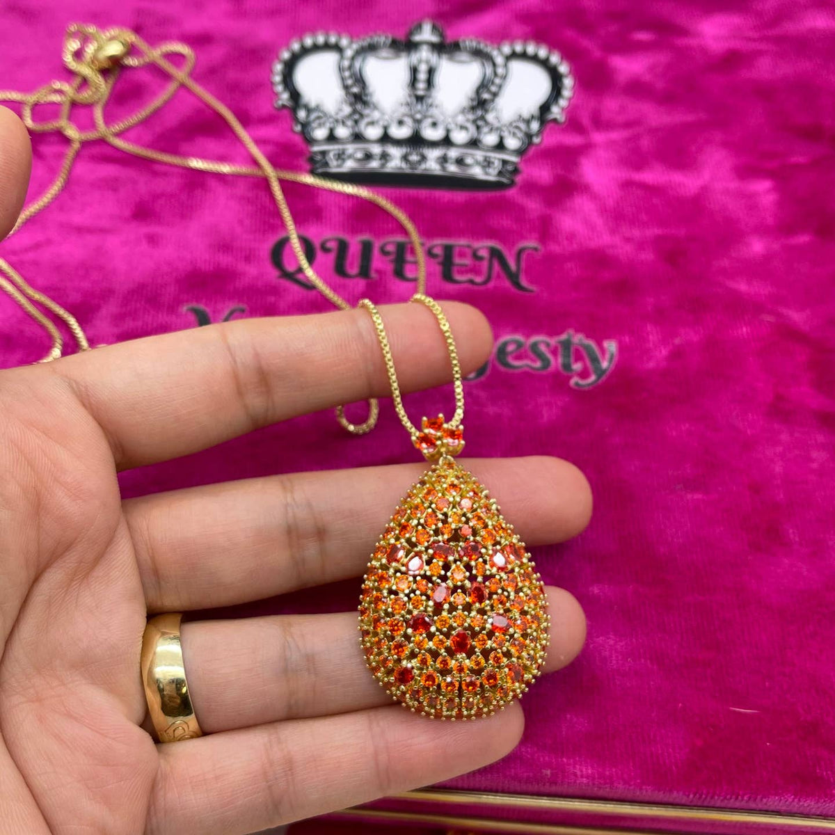 Collier en or 18 carats avec grenat spessartite et saphir - OkikiParis