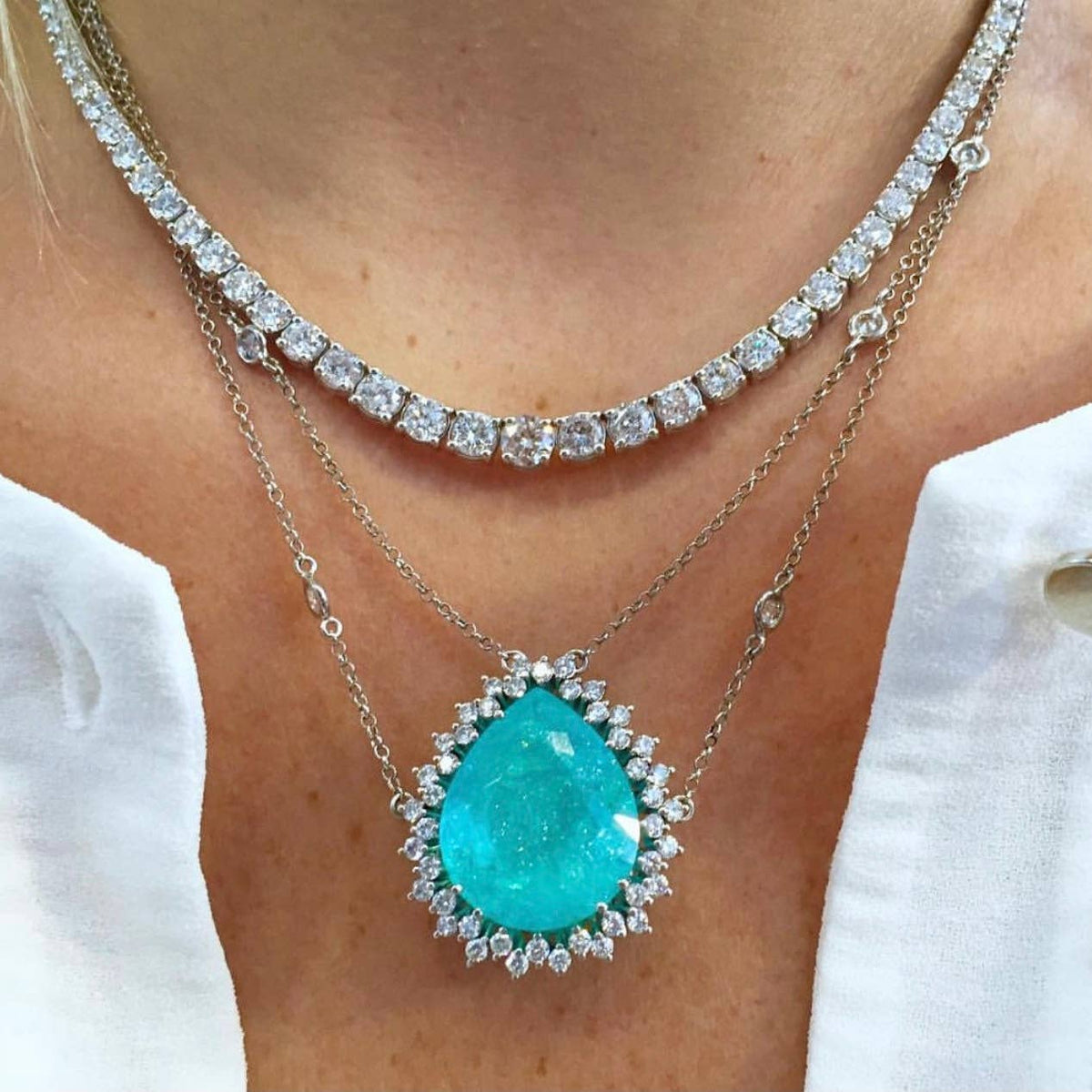 COLLIER DE LUXE EN TOURMALINE PARAÍBA NATURELLE BLEU NÉON - OkikiParis