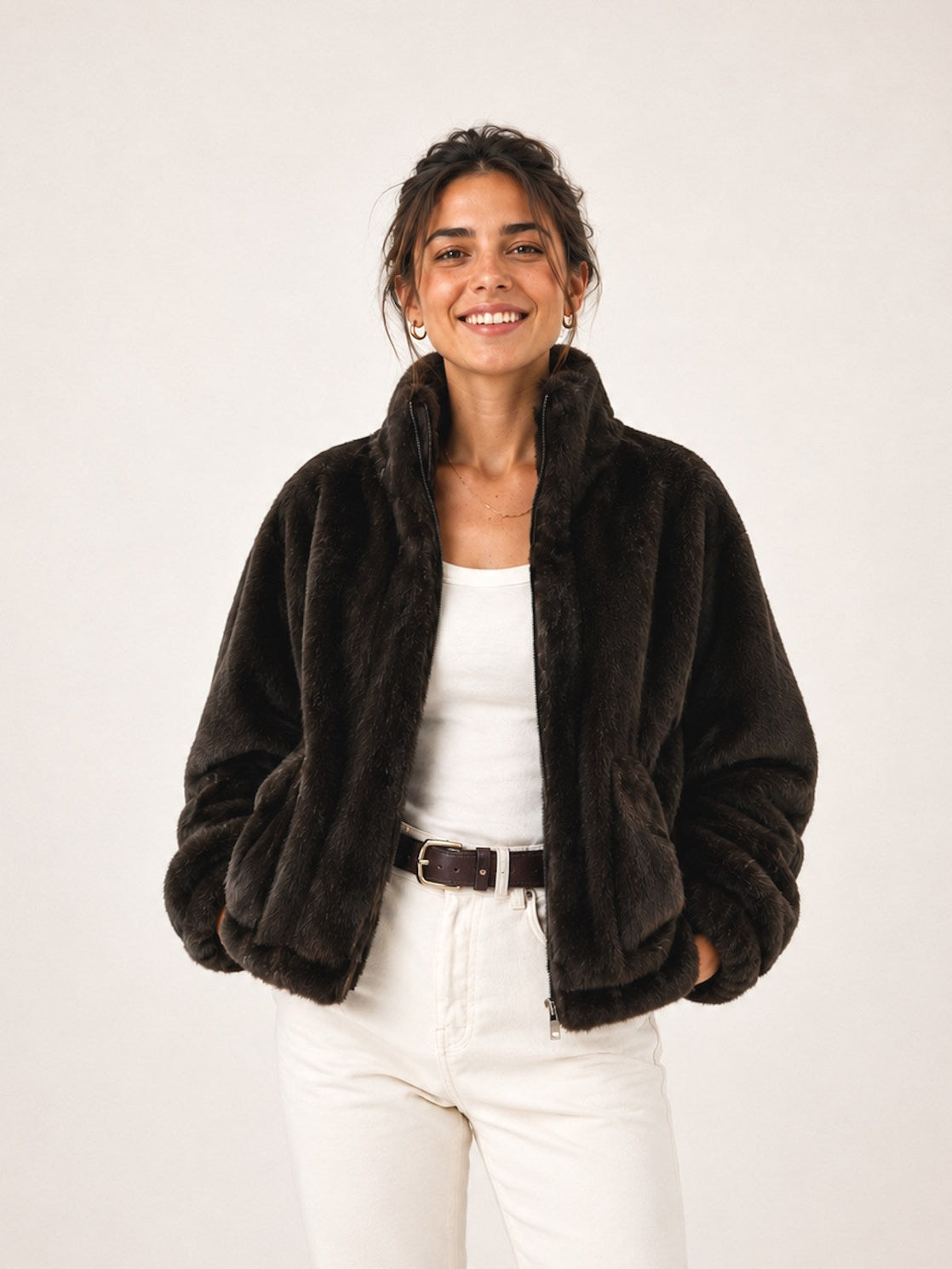 Veste Zippée Col Montant en Fausse Fourrure Pelucheuse | Celine & Clara – Automne/Hiver