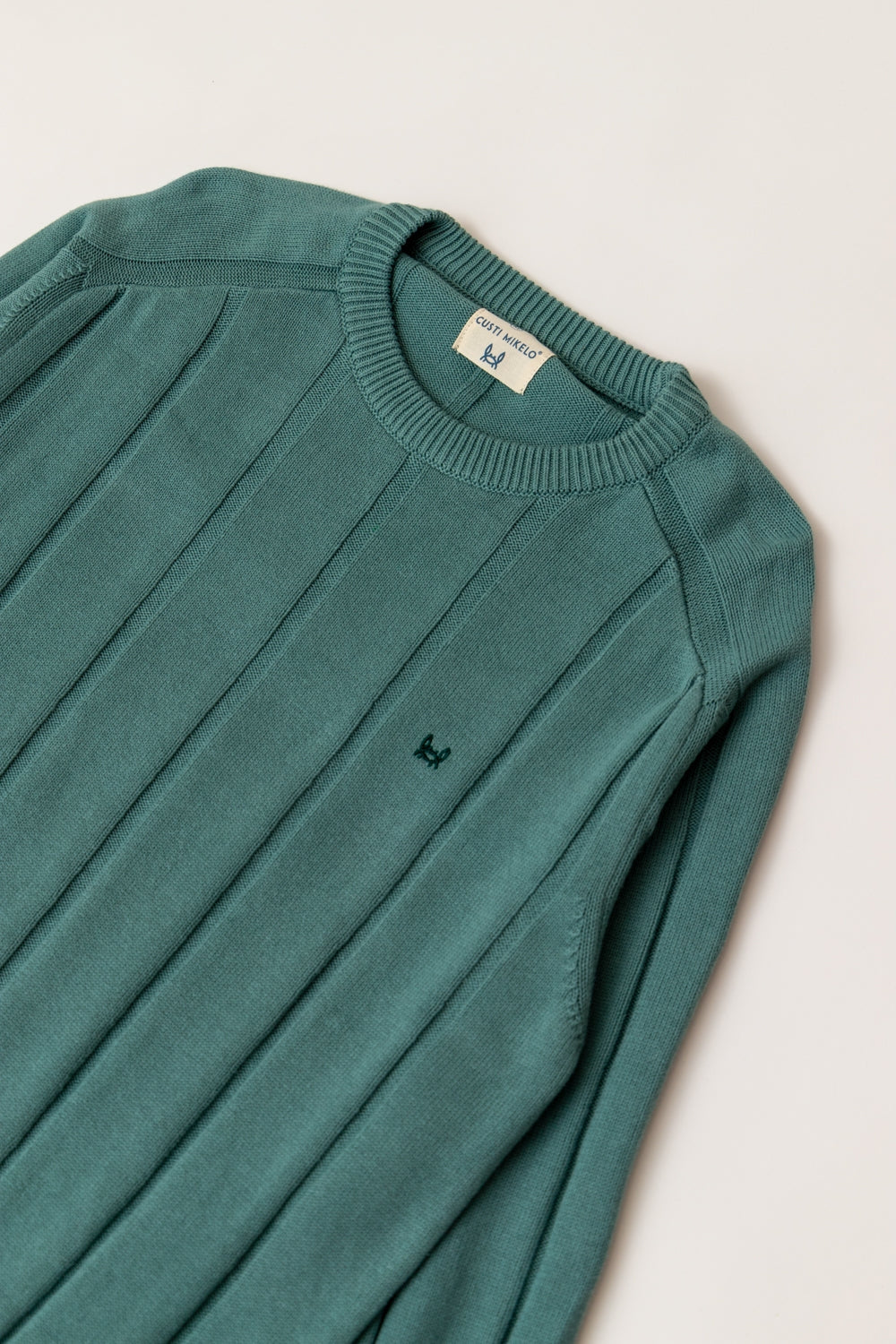Pull à rayures verticales vert moyen