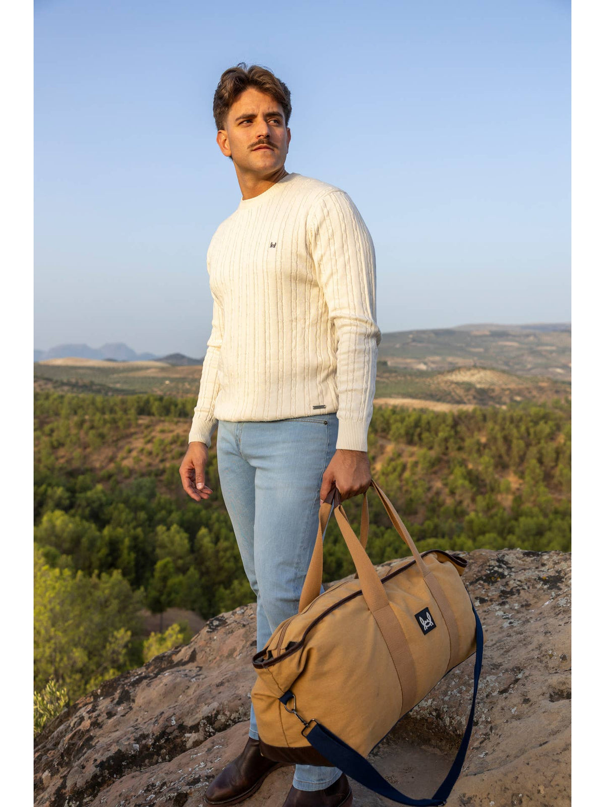 Pull torsadé beige